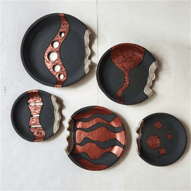 Classic Motif Dish Shape Terracotta Wall Mural- set of 5