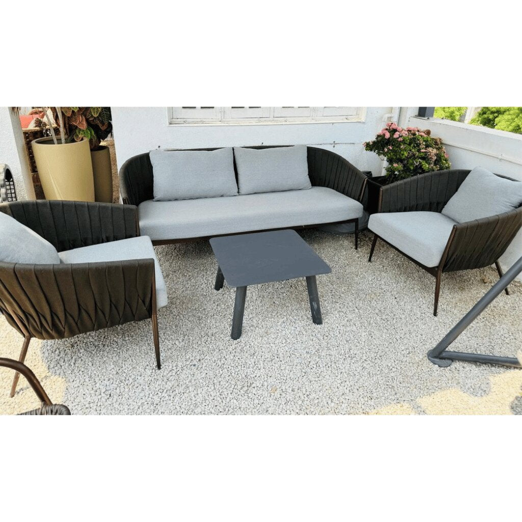 Outdoor Sofa Set – Customizable Cushions
