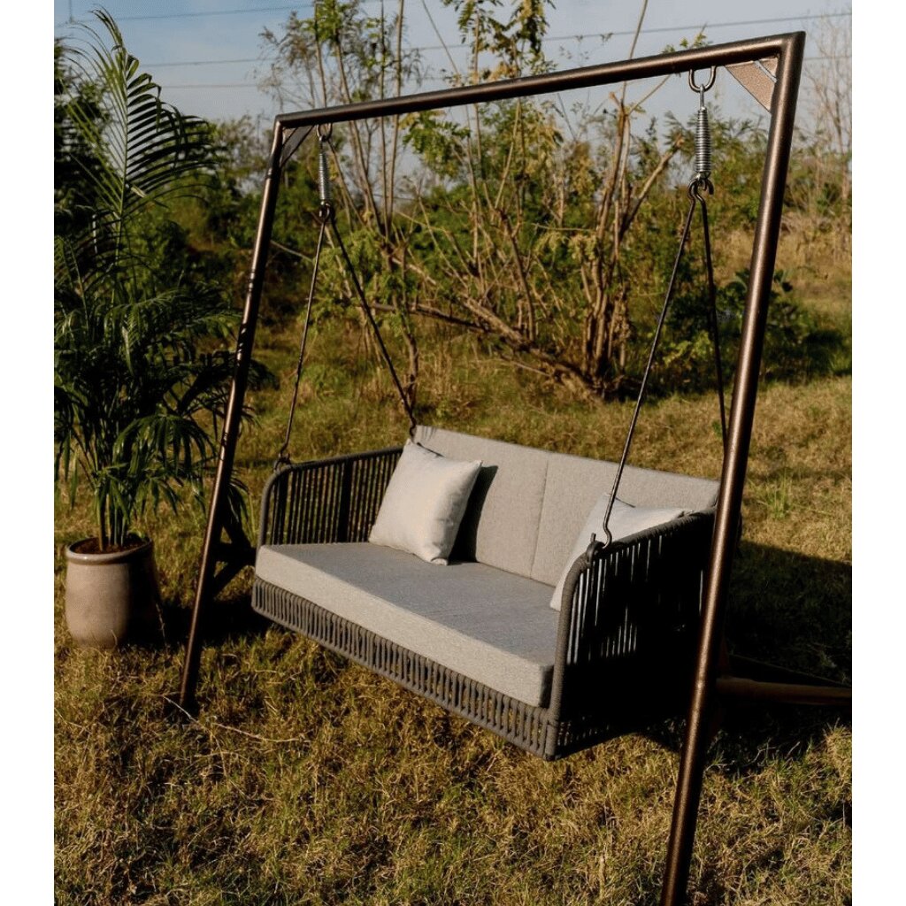 Outdoor Swing – Comfortable, Weatherproof