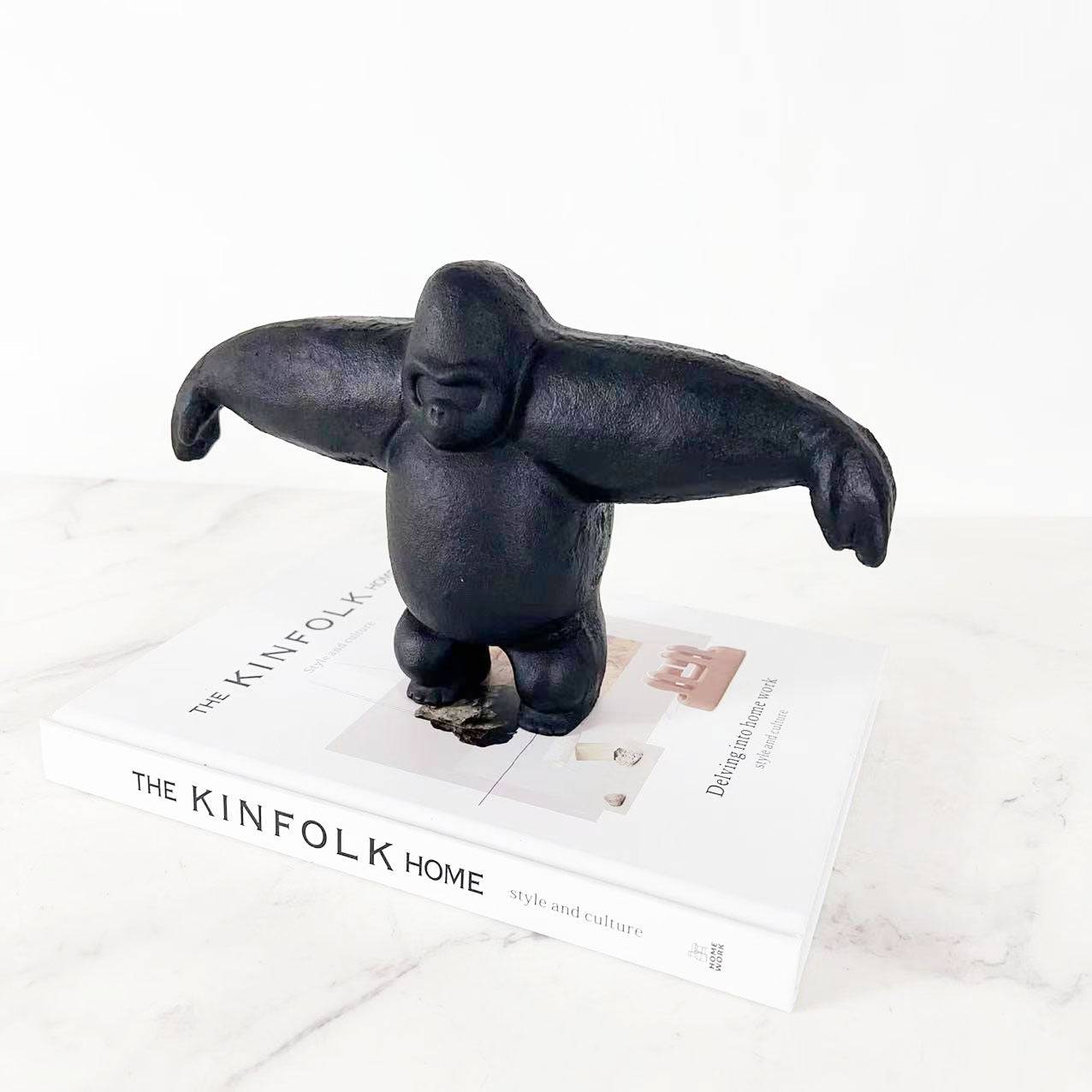 Gorilla ornaments sculpture table decor
