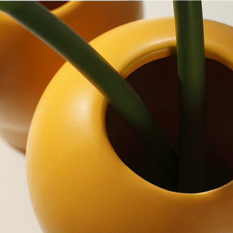 High Tube minimalistic ceramic vase